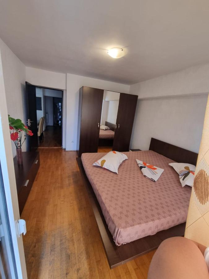 Lunna Ap 3 Cam, B - Dul Unirii, Nr 73,bloc G3, Sc 3,et 5,ap 62 Bucarest